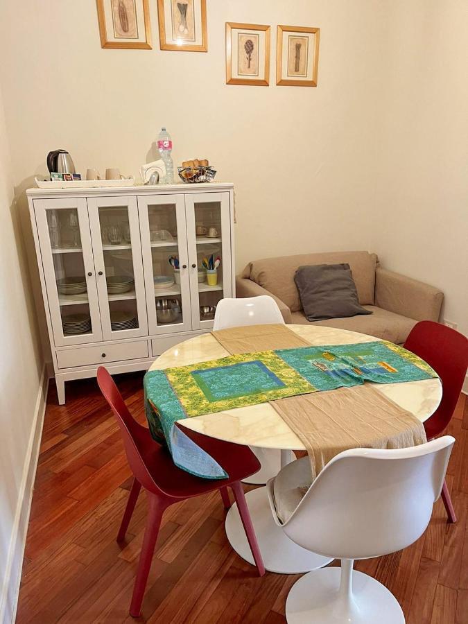דירות Chez Marie Napoli מראה חיצוני תמונה
